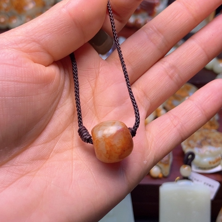 岫岩河磨玉（透闪石质玉）未镶嵌把件