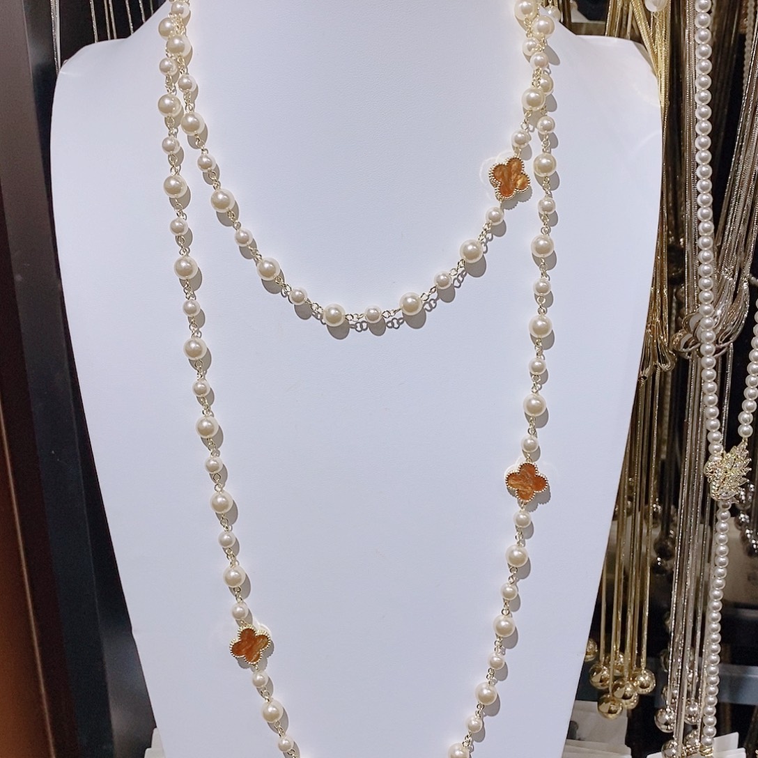 锆石铜合金合金红色