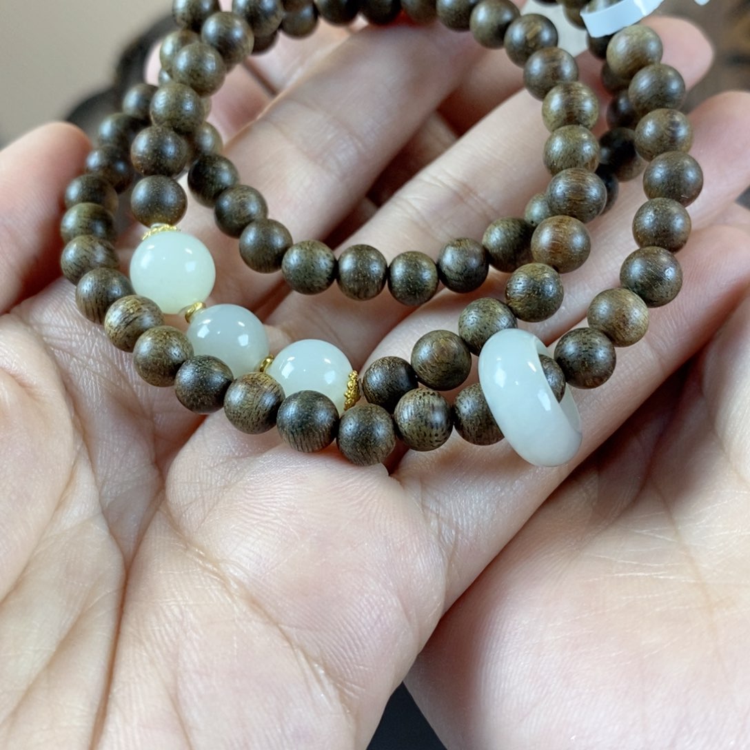 沉香手串空****文莱卡6mm三圈