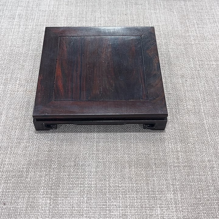 L***t手工艺品琉璃红木工艺品雕刻工艺