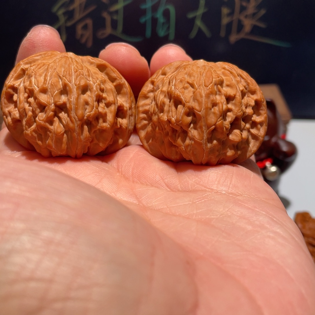 文玩核桃把件H**.磨盘42.5全品