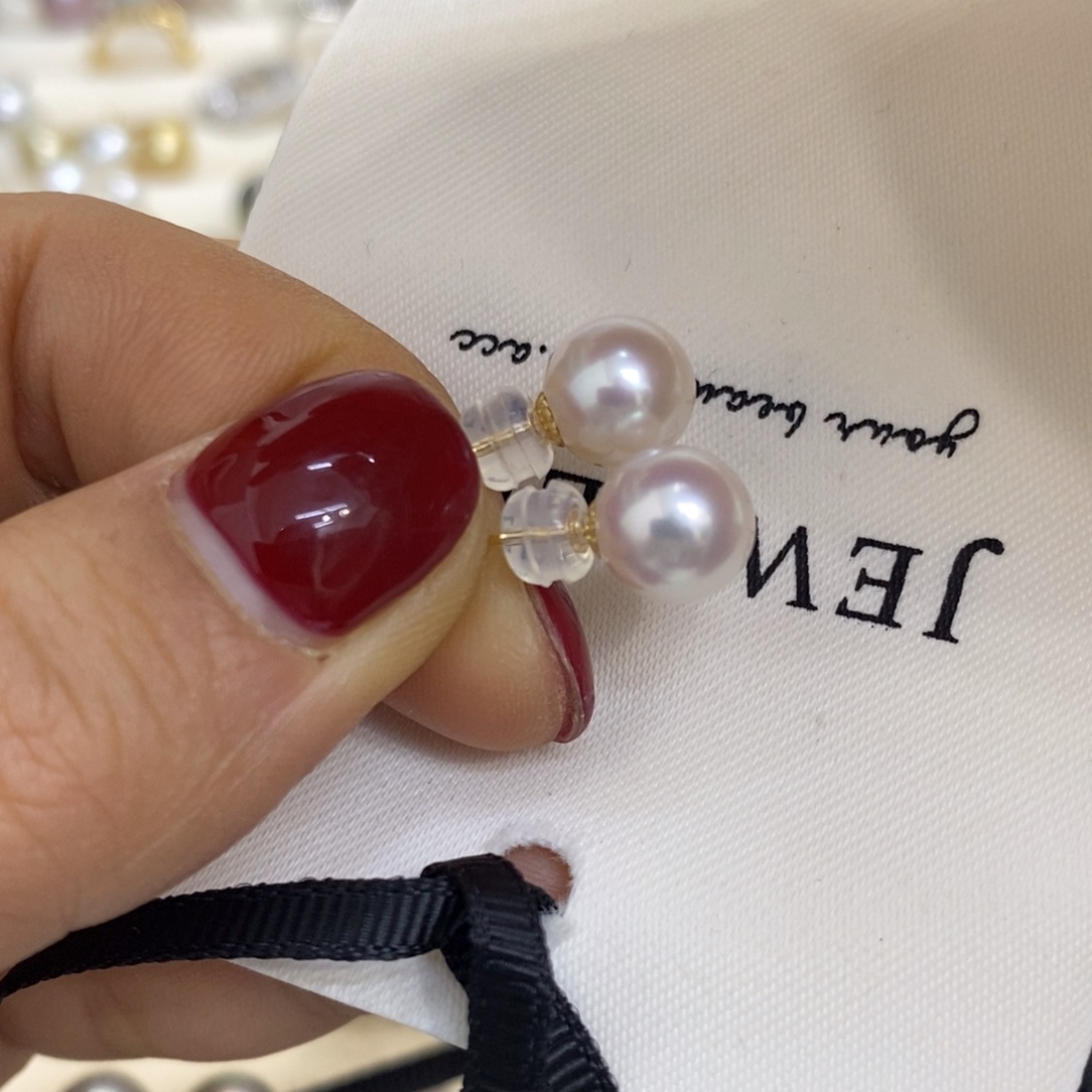 淡水珍珠耳饰18K金镶嵌