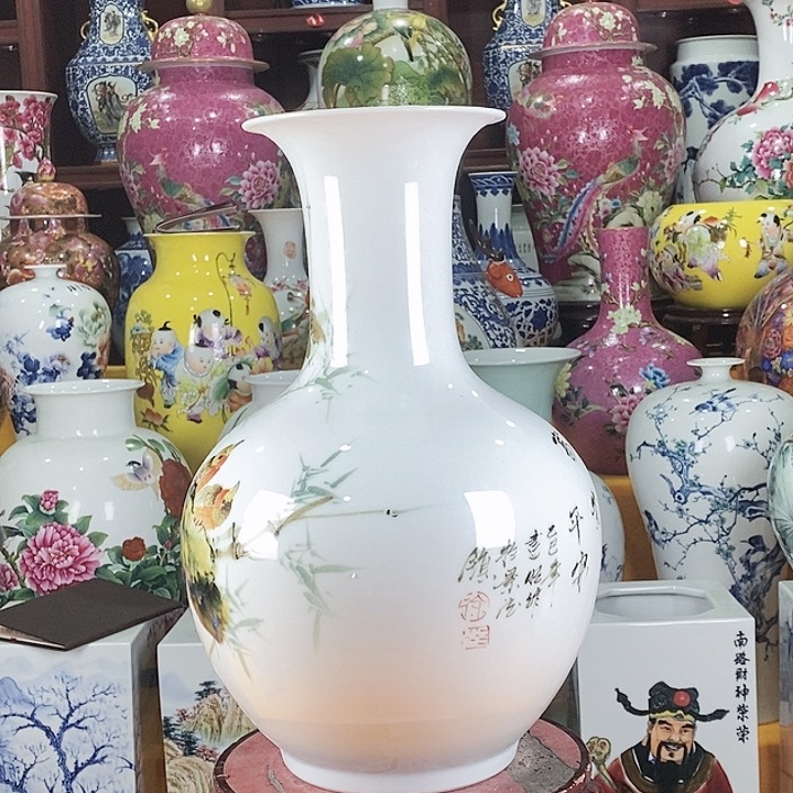 微***信摆件景德镇陶瓷赏瓶