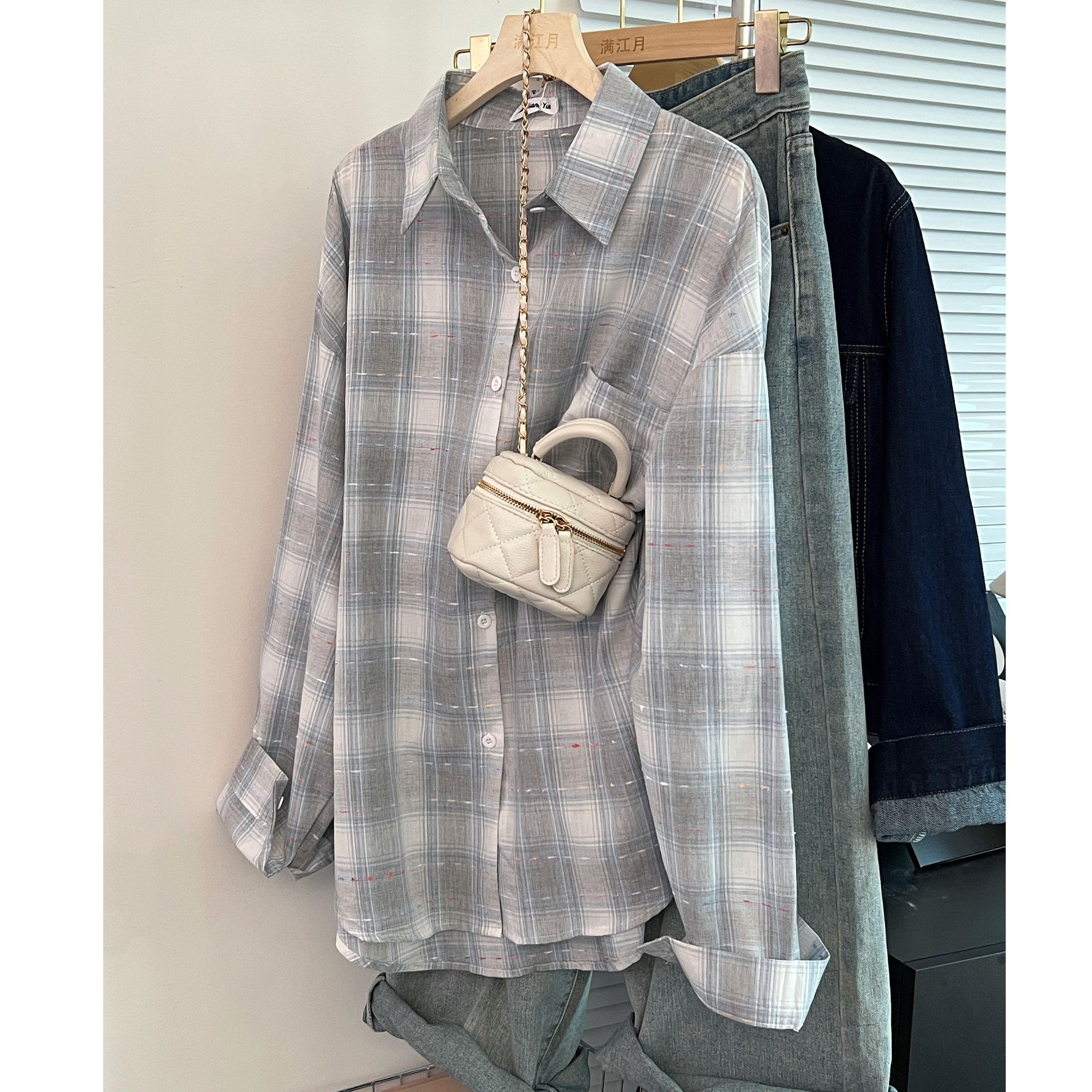 春季多彩格纹宽松休闲衬衫女百搭长袖外套韩版衬衣