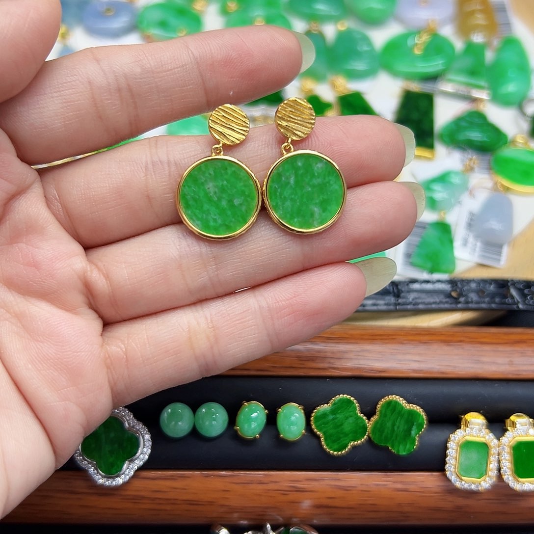 翡翠耳饰银S925镶嵌天然缅料A货一件