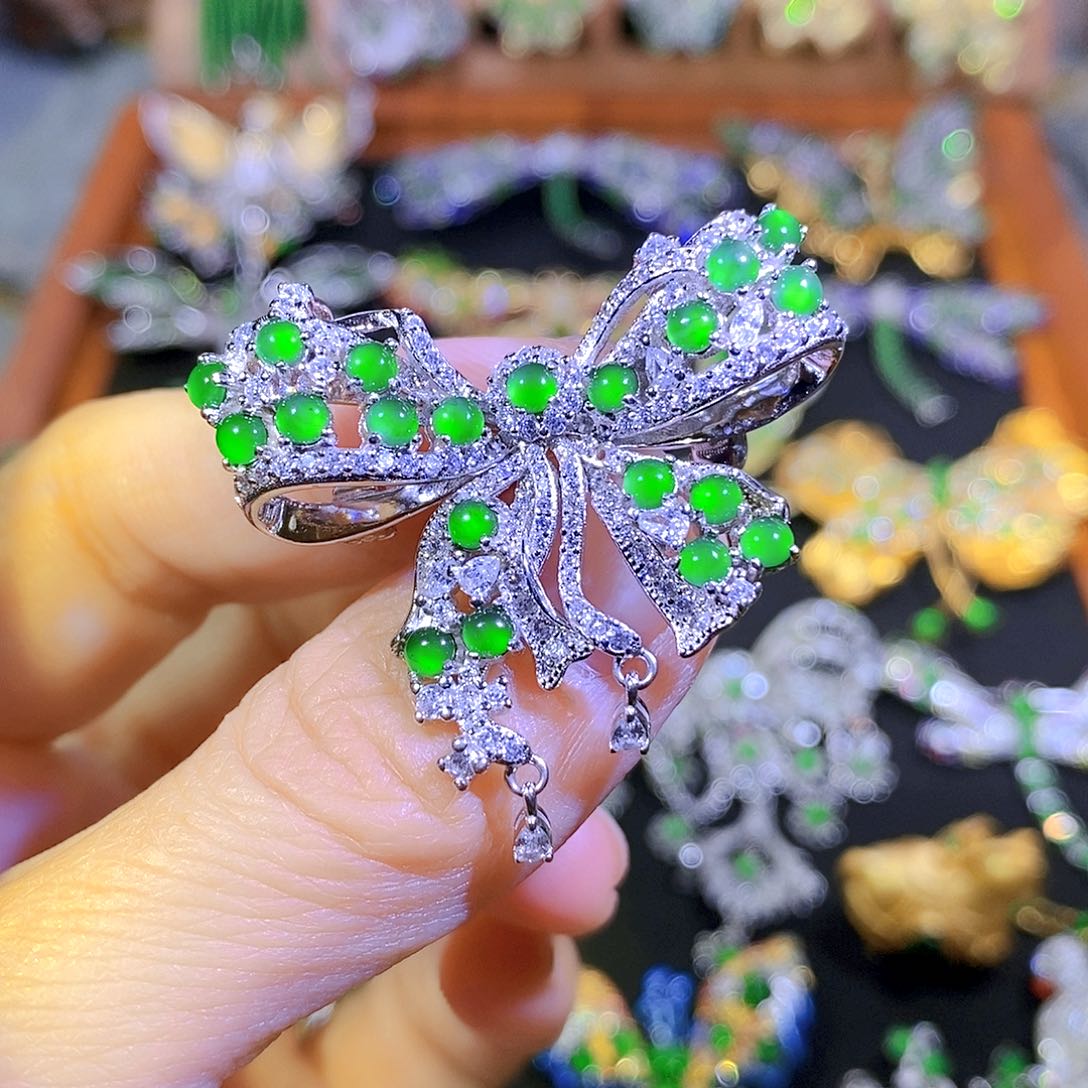 吊坠(不含链)银S925镶嵌翡翠