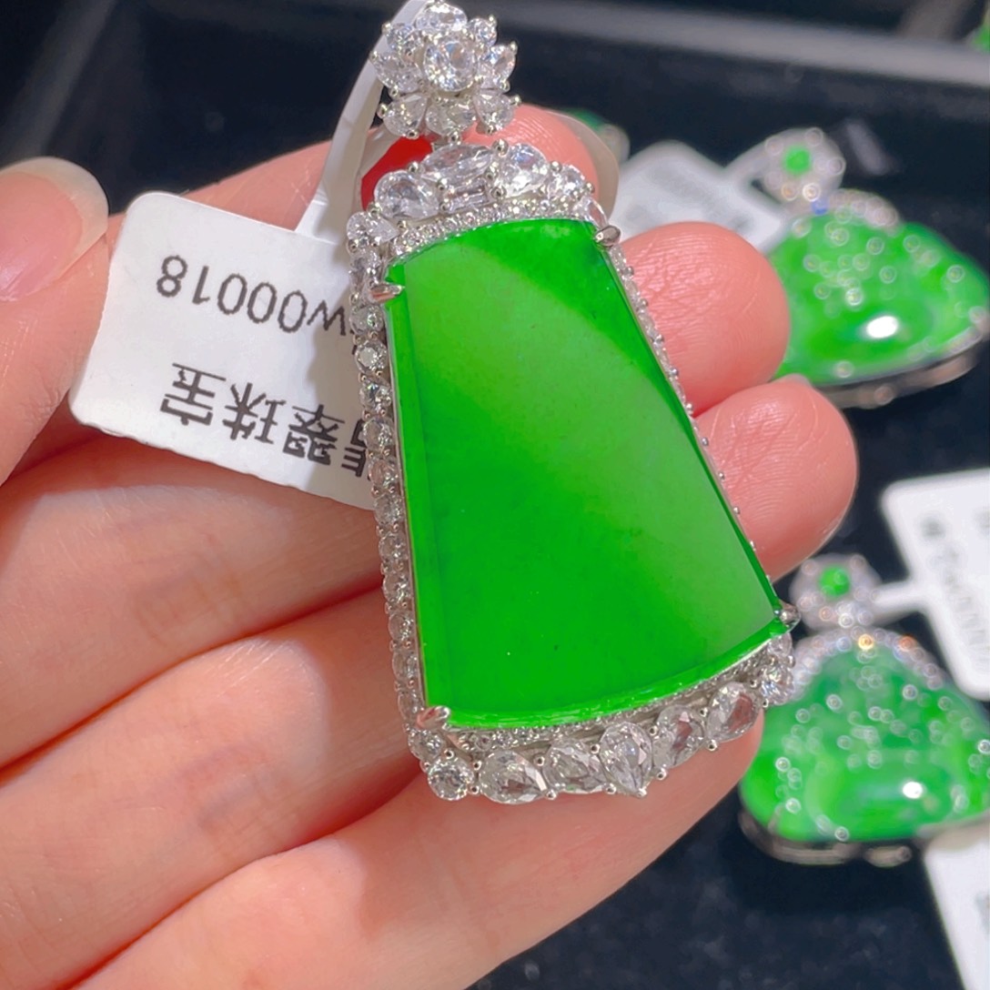 翡翠吊坠(不含链)银S925镶嵌玉**德