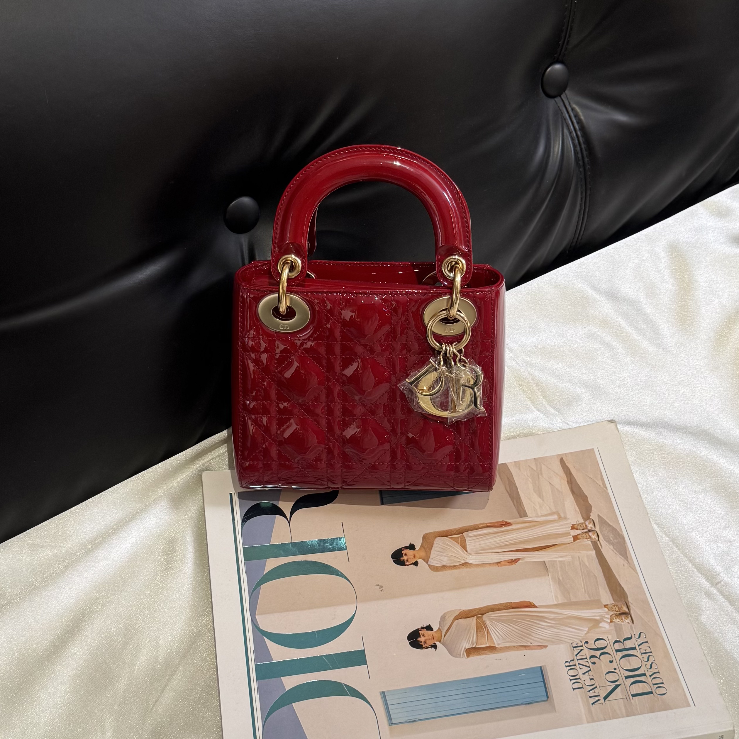 99新 DIOR/迪奥 壹所奢品/ 三格戴妃包 红金漆皮