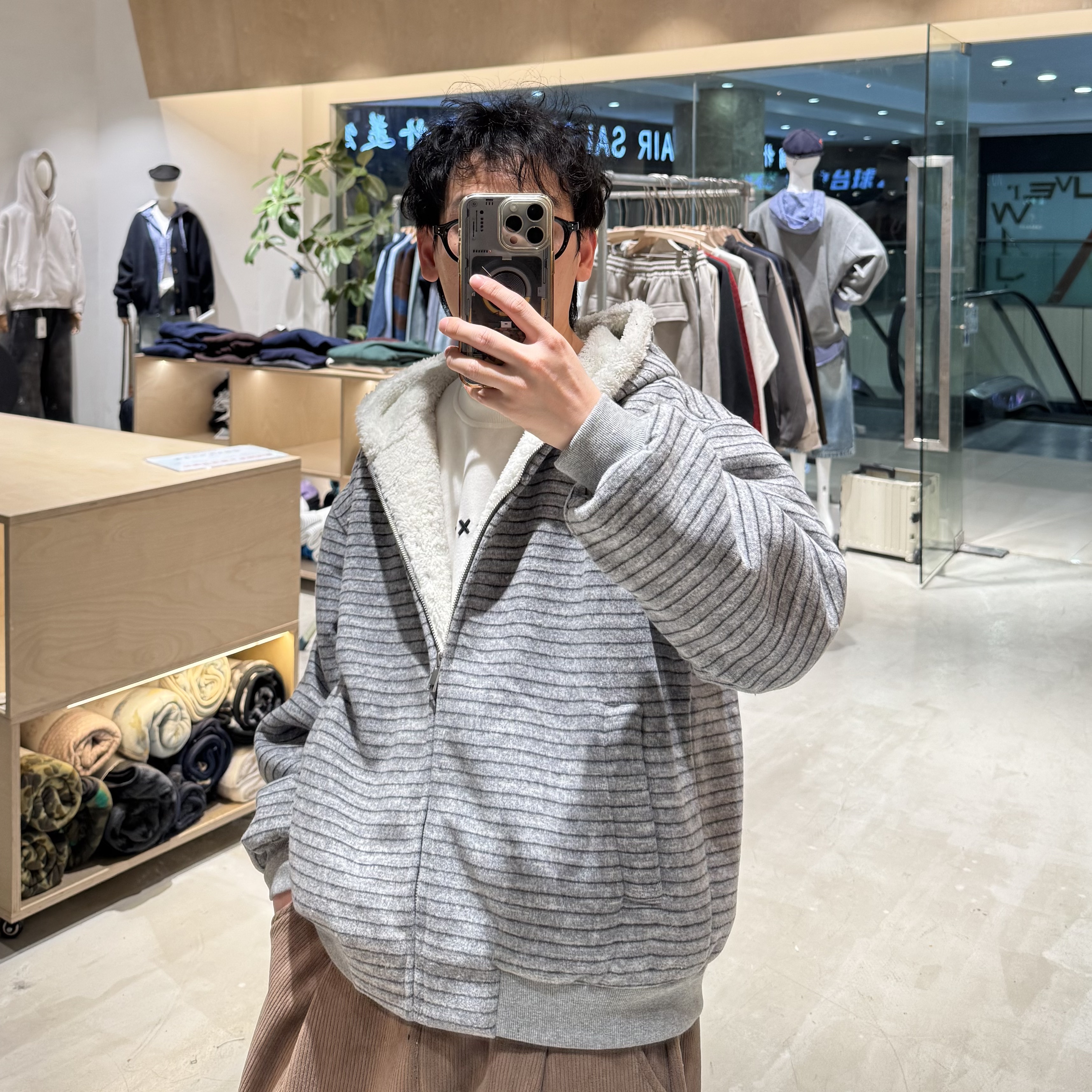 冬季条纹羊毛外套连帽加绒加厚开衫卫衣百搭冬季时尚上衣LF25397