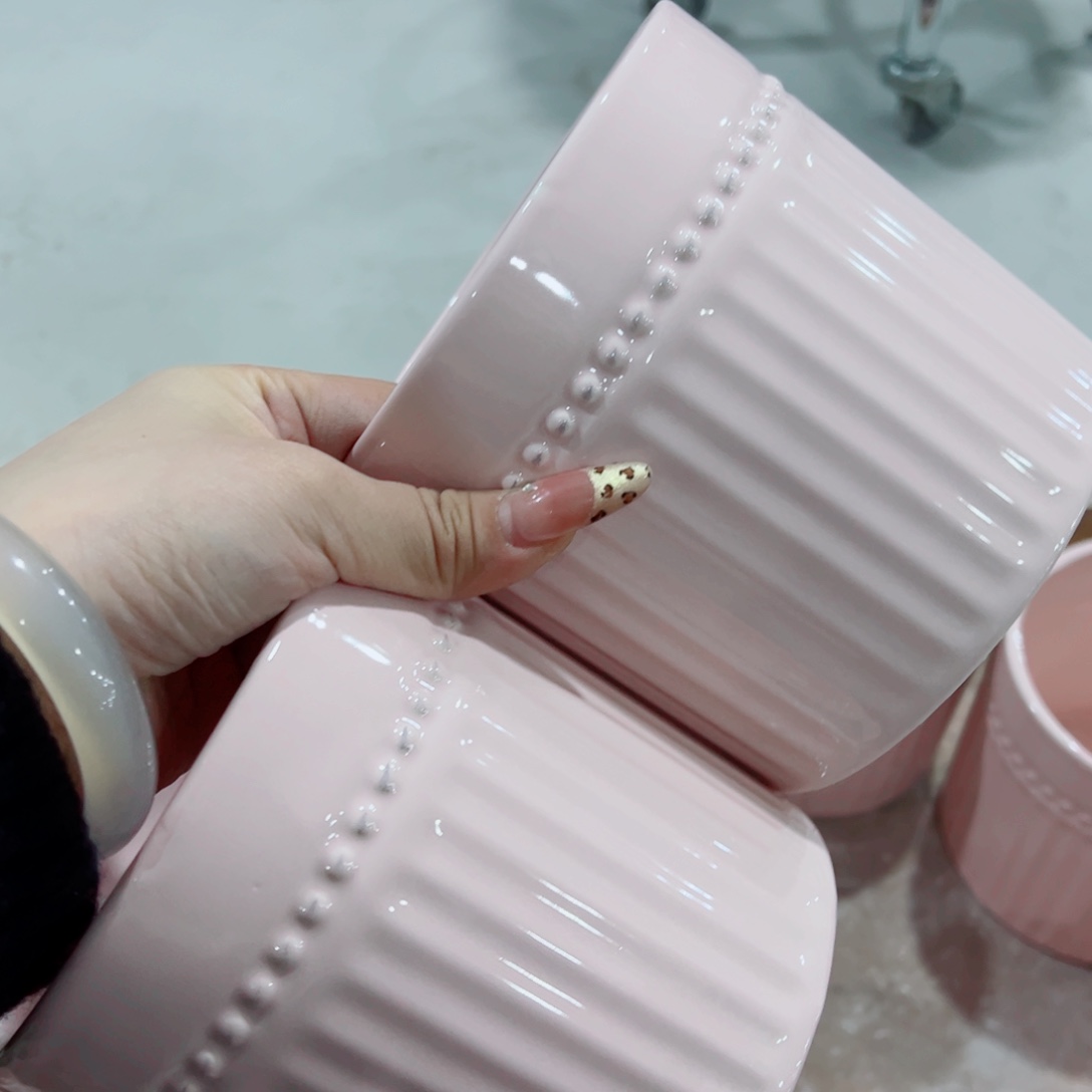 满10米包邮发货，默认打孔发货，不打孔联系客服备注。