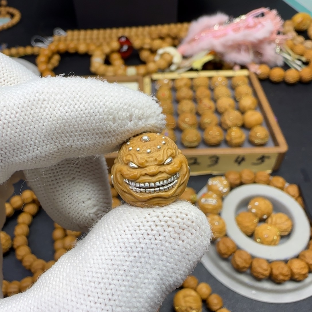 N***.核桃手串/手链全品999银恶僧镶嵌