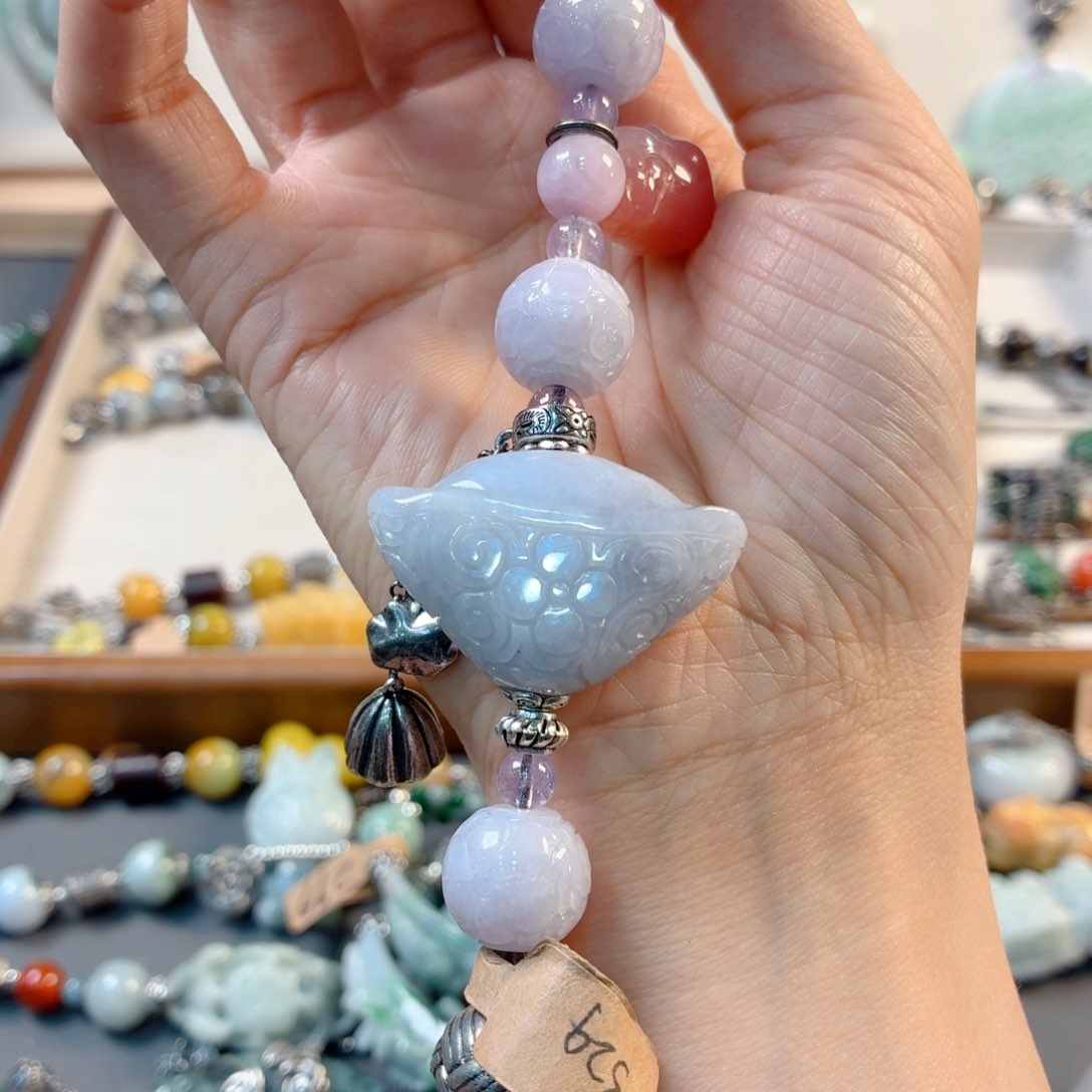 落***瞳翡翠未镶嵌颈饰手串