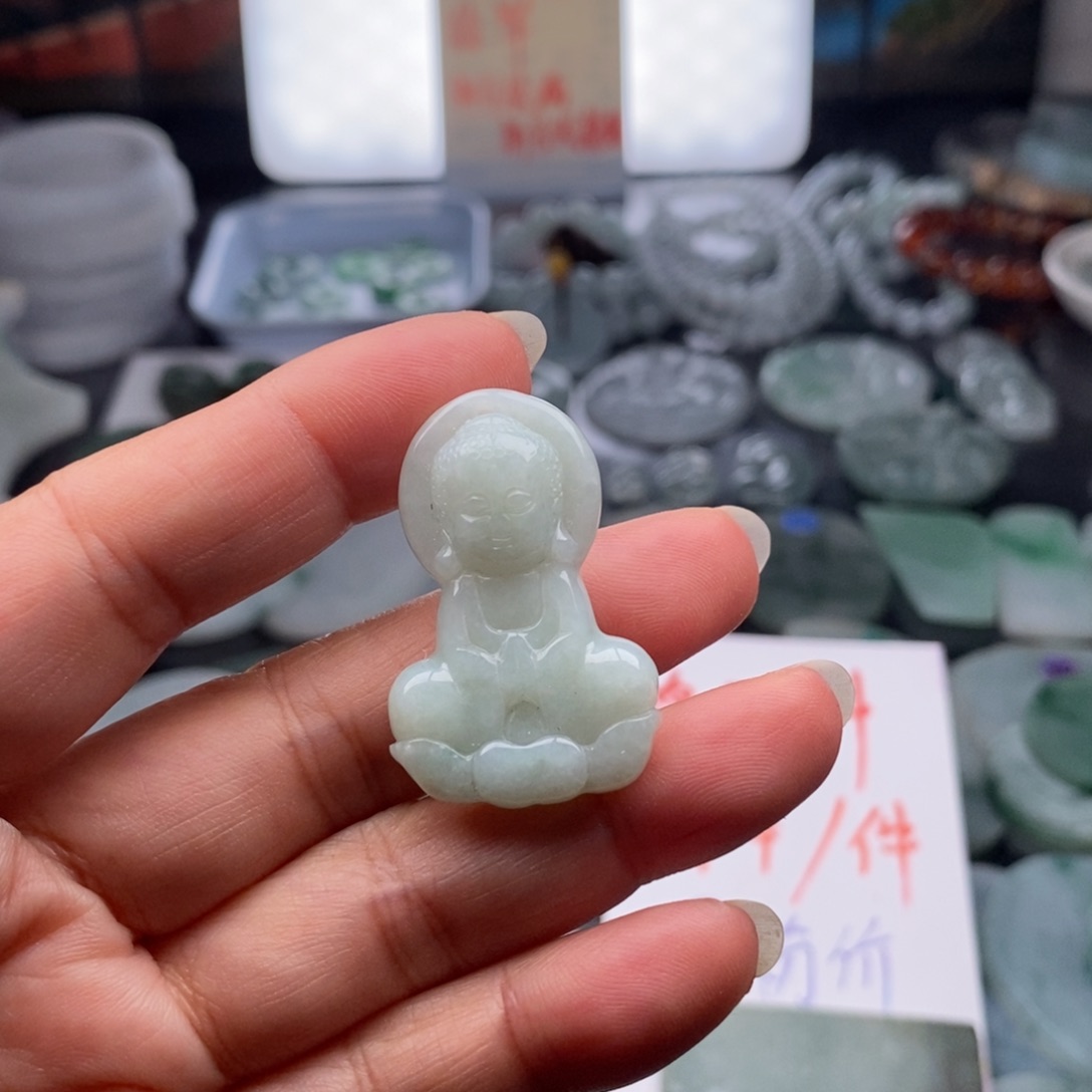 定制翡翠未镶嵌宝宝佛