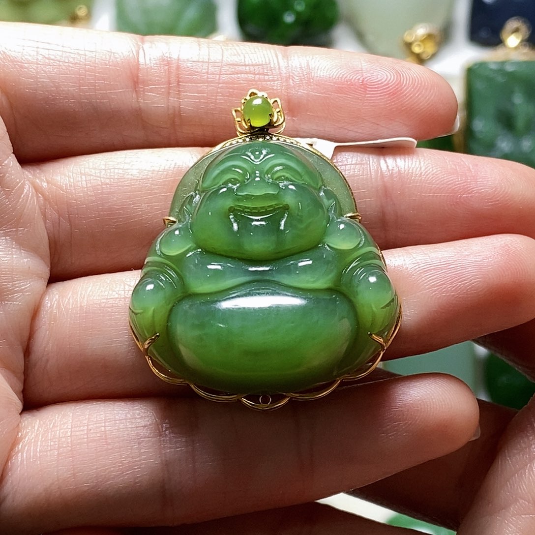 和田玉颈饰18K金镶嵌