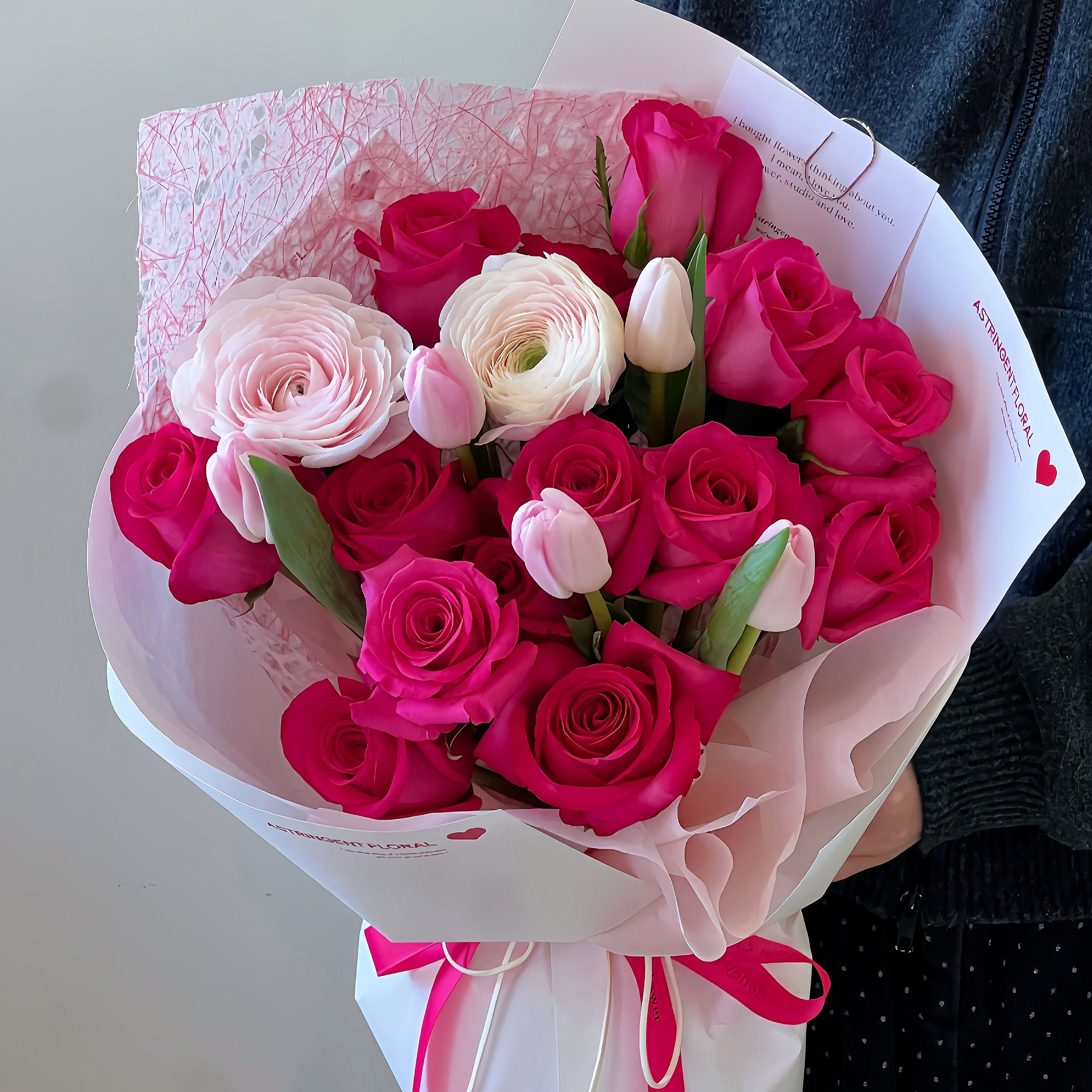 【恰好心动】11朵弗洛伊德玫瑰混搭郁金香花束送女友女神节鲜花礼物生日鲜花表白花束花店送花