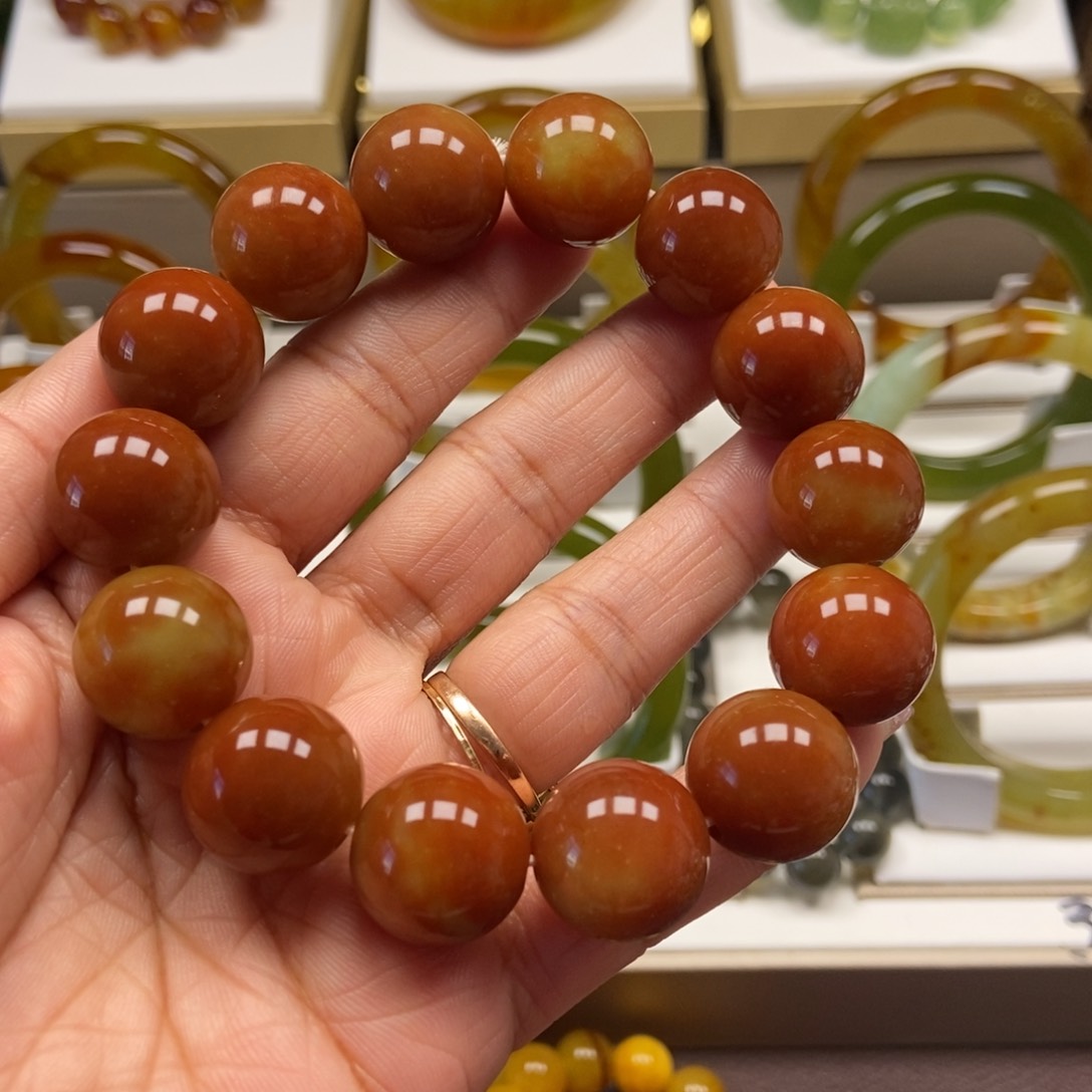 蛇纹石玉手串未镶嵌