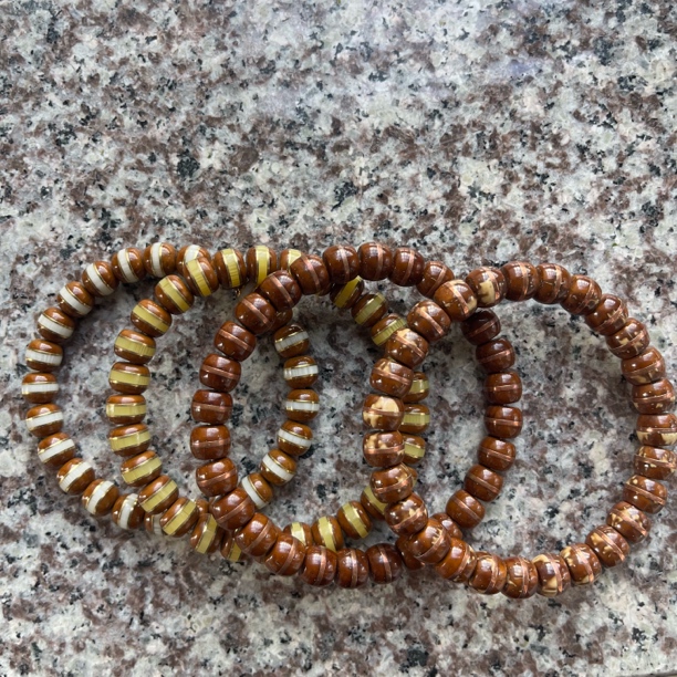 一线天腰缠万贯紫金鼠镶嵌9mm左右