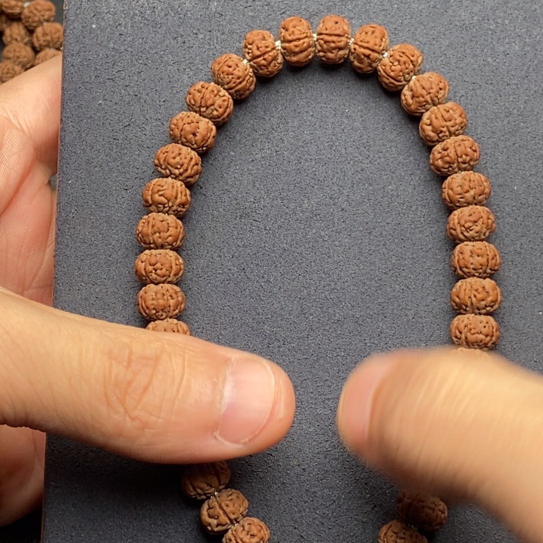 鲨***豆金刚菩提吊坠老树王