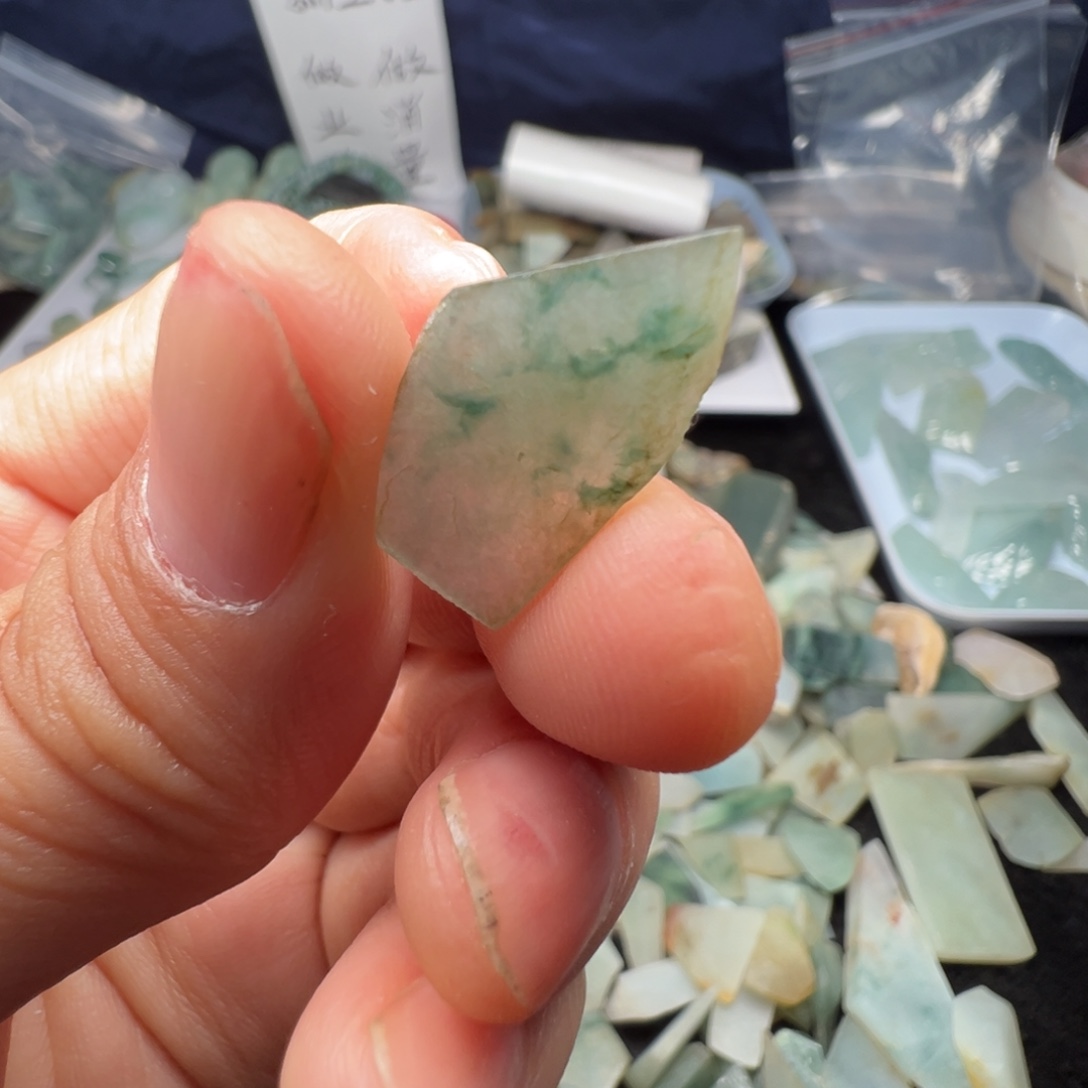 翡翠裸石缅甸翡翠A货