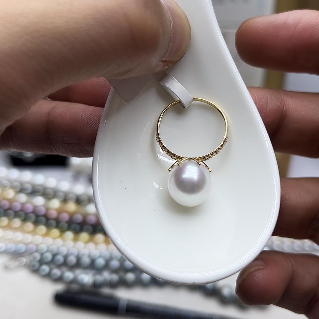 海水珍珠戒指18K金镶嵌