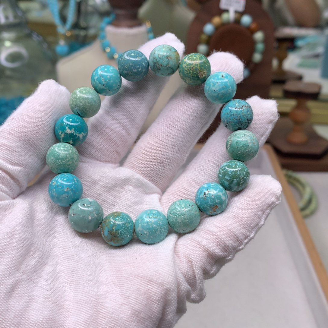 绿松石配饰未镶嵌