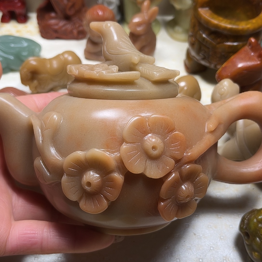 白玉菩提吊坠李*白玉菩提吊坠