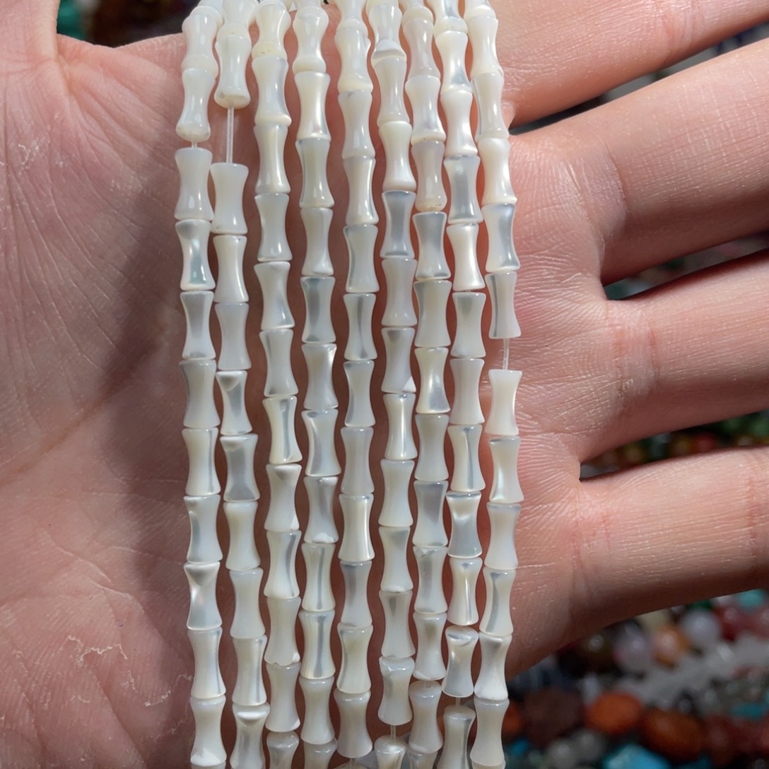 石英质玉，白蝶贝竹节4mm，未镶嵌