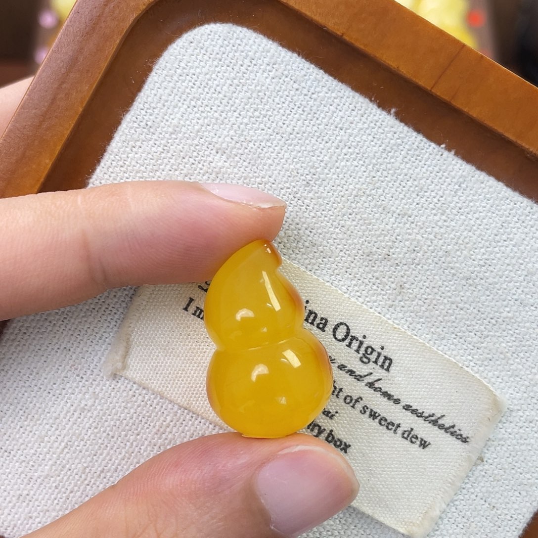 未镶嵌琥珀珠宝奇石葫芦