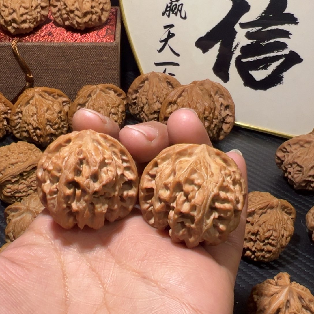 栀***℃核桃全品无修苹果园38