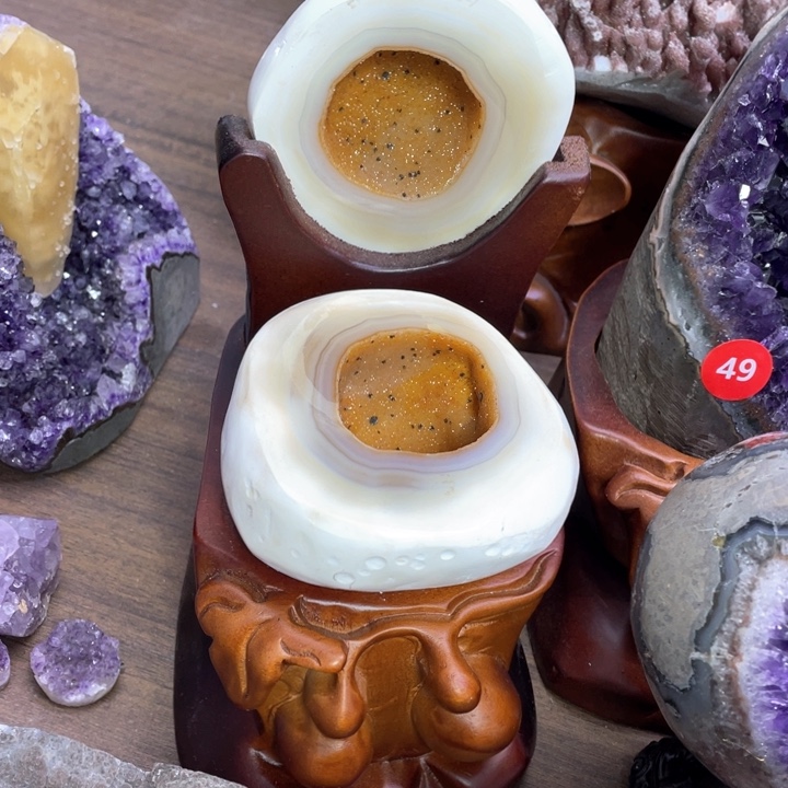 水晶摆件未镶嵌捡漏