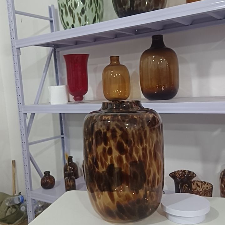 琥珀黑点玻璃花瓶