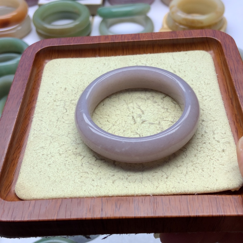 【闪购商品】未镶嵌手链石英岩玉赵*斓