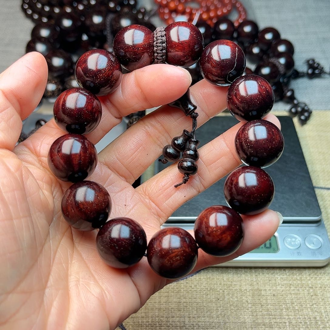 檀香紫檀（小叶紫檀）1.8 13颗