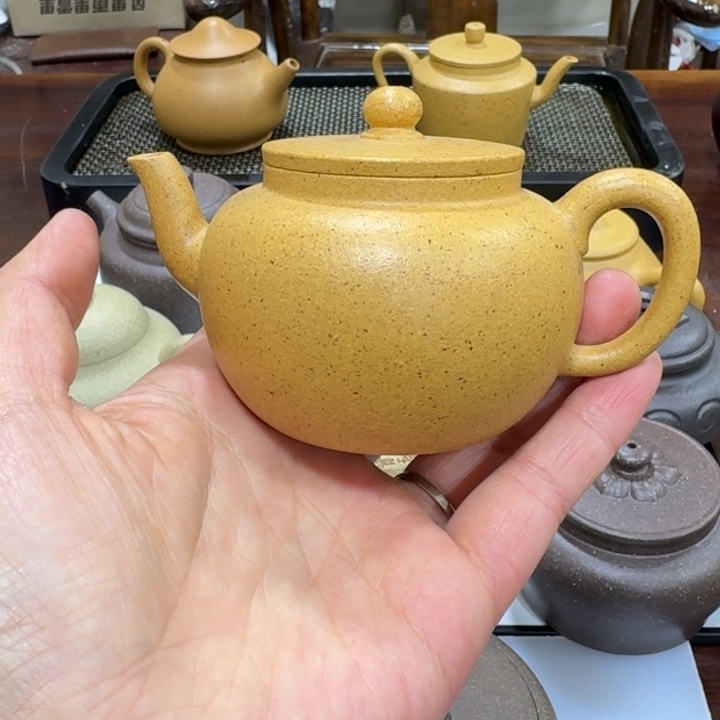 紫砂茶壶老宕口黄金段手工泥