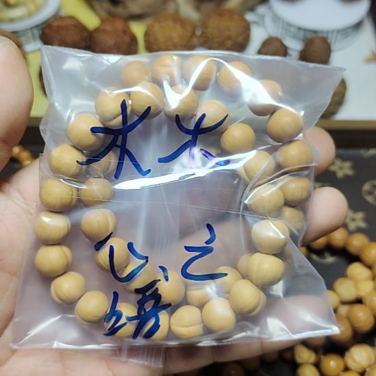 木***语吊坠猴头核桃猴头