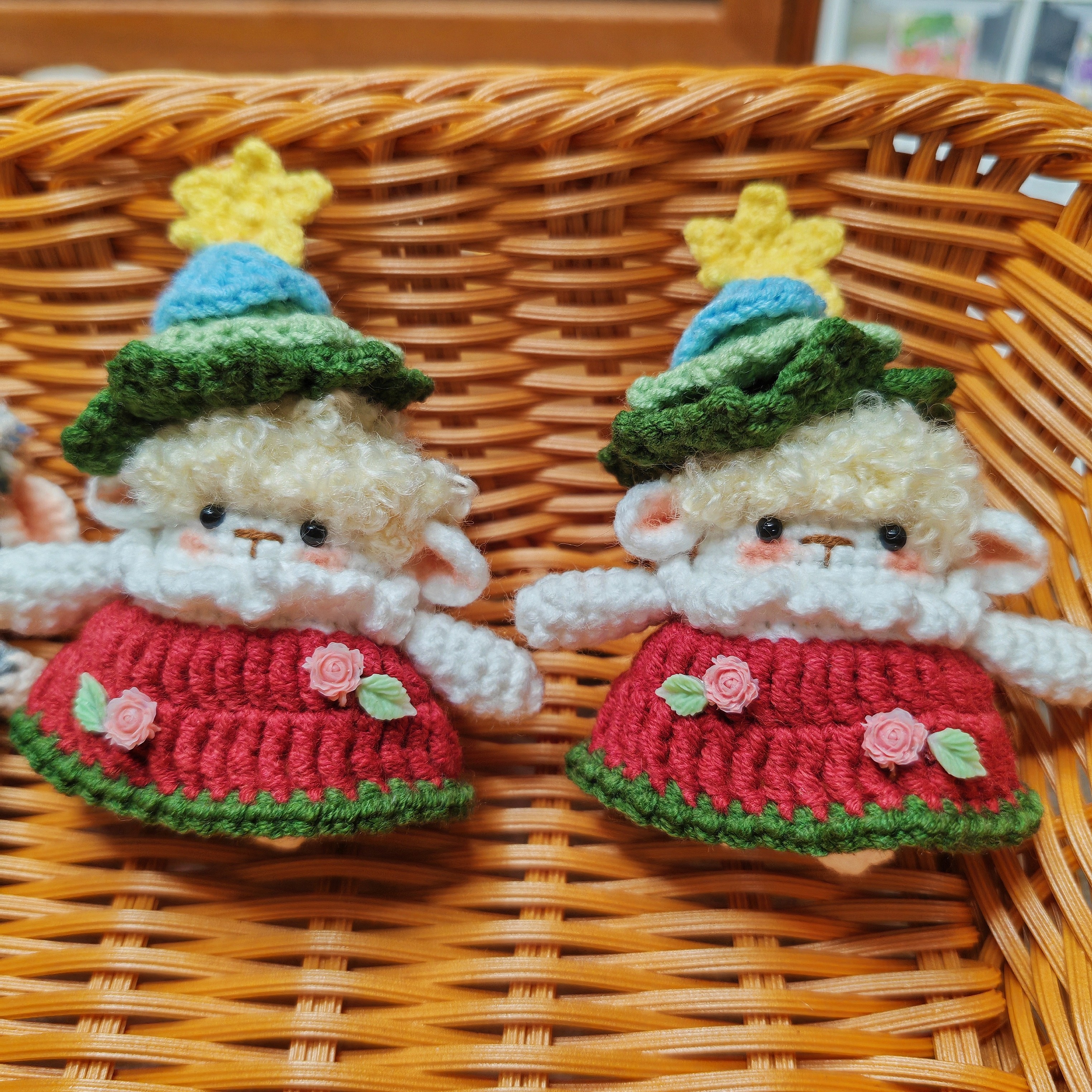 上车！可爱重工创意钩织玩偶钥匙扣摆件收纳钩织成品玩偶