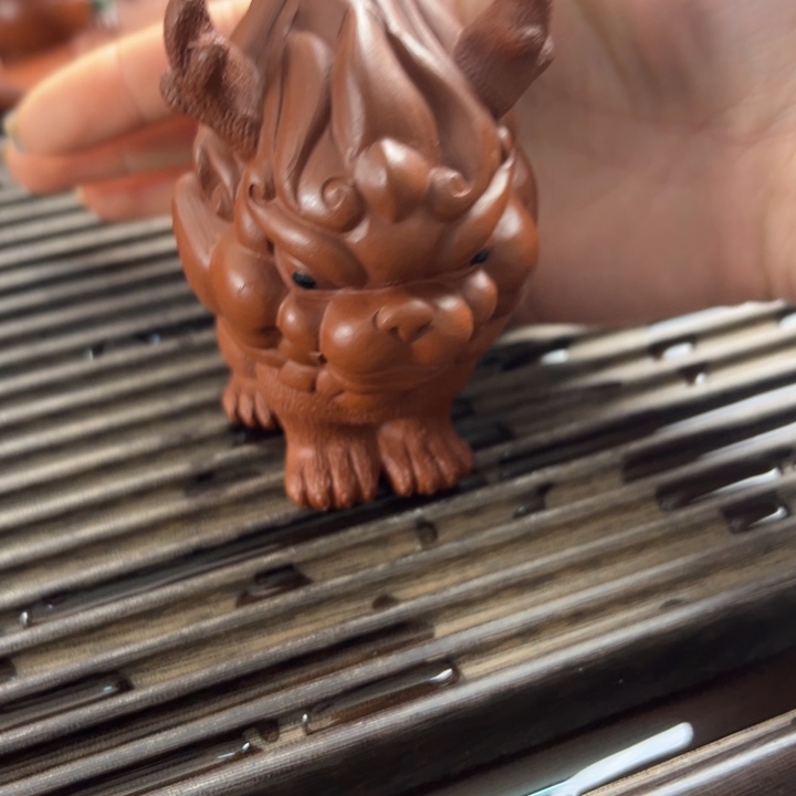 紫砂茶宠紫砂麒麟