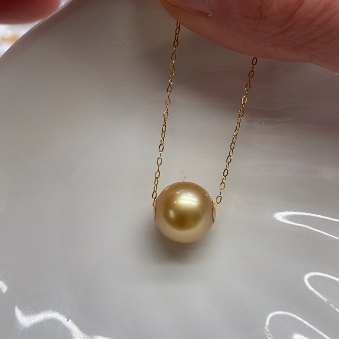 海水珍珠吊坠(赠链)18K金镶嵌