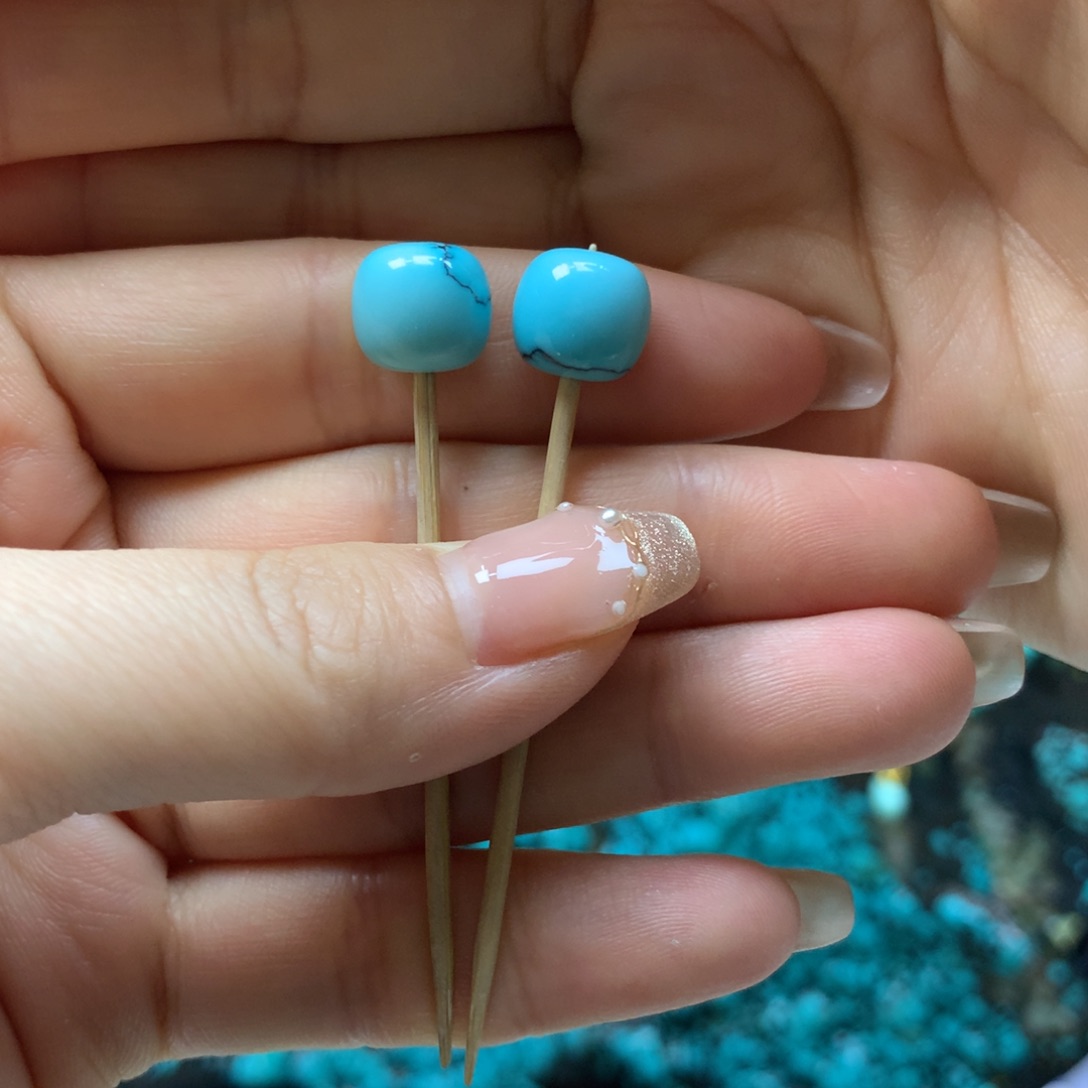 绿松石配饰未镶嵌