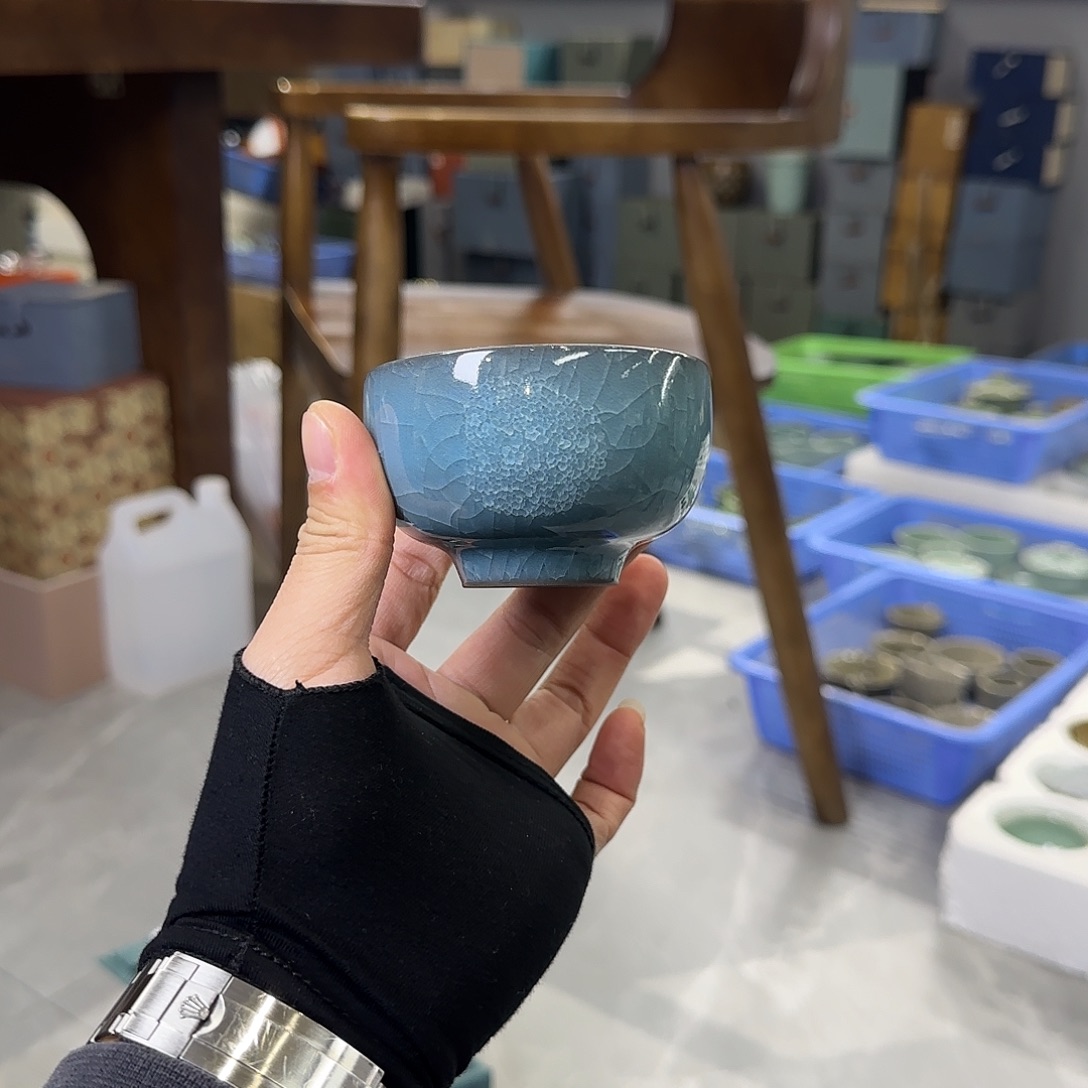 s***y茶器黄先生 正在直播