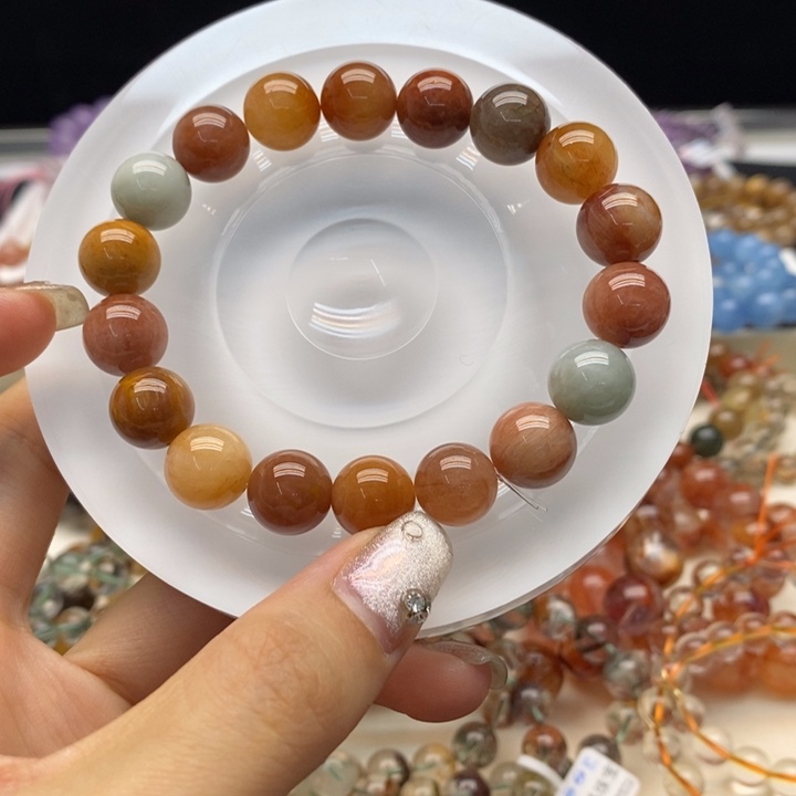 水晶手串未镶嵌8987588079