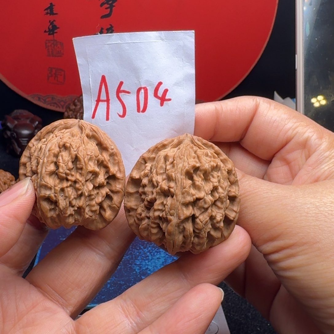文玩核桃把件白狮头40