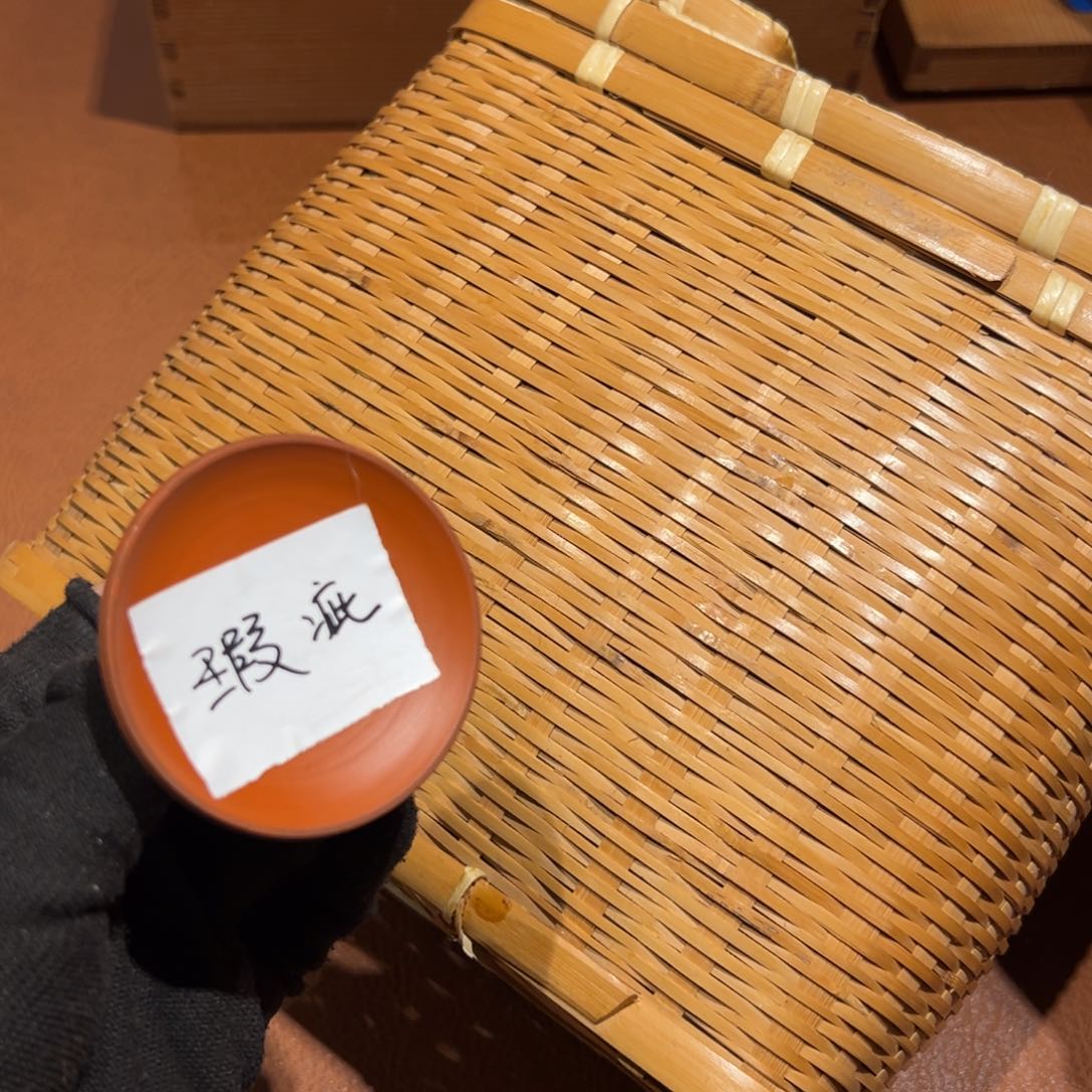 瓷片哈哈哈哈哈哈哈哈哈哈