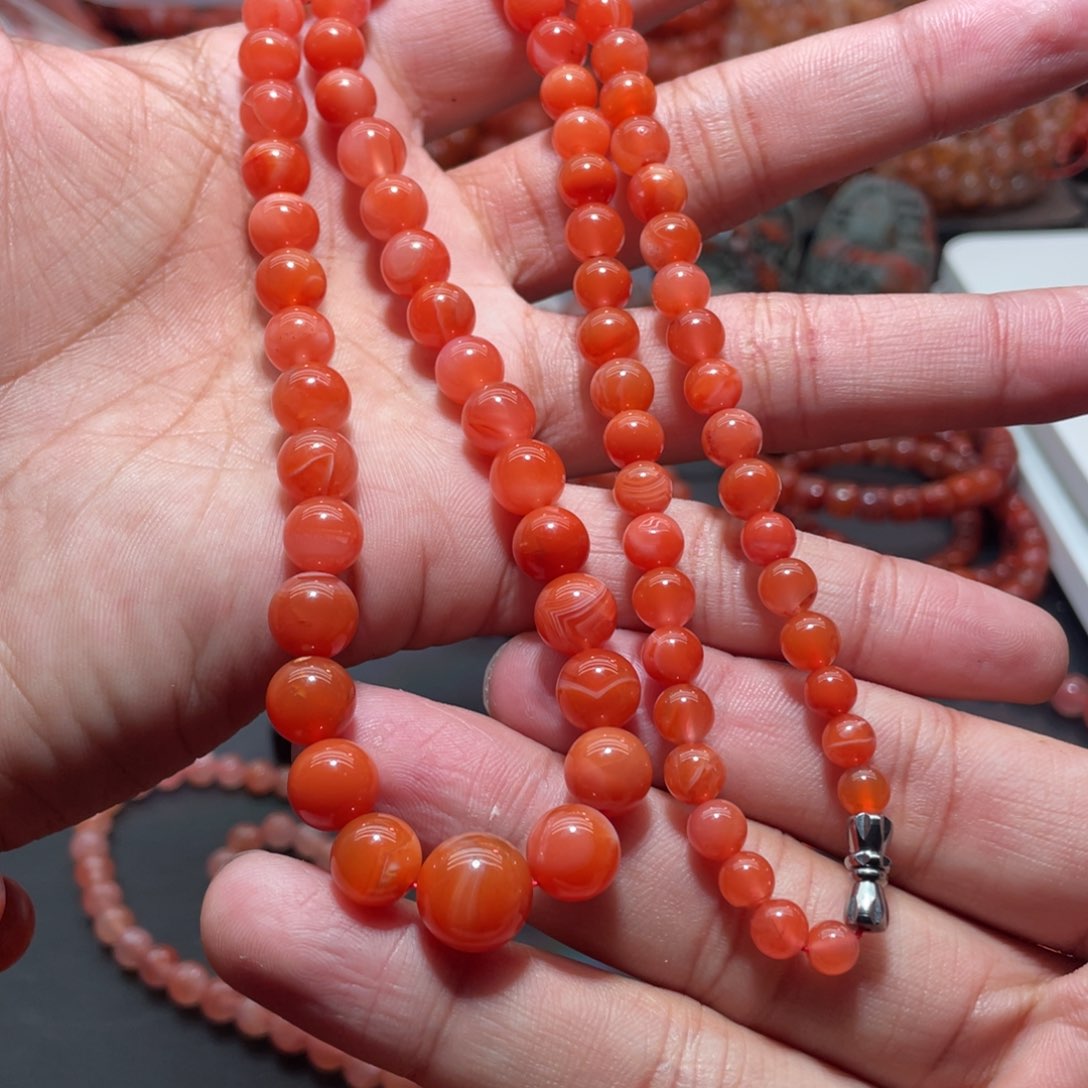 南红玛瑙手链未镶嵌
