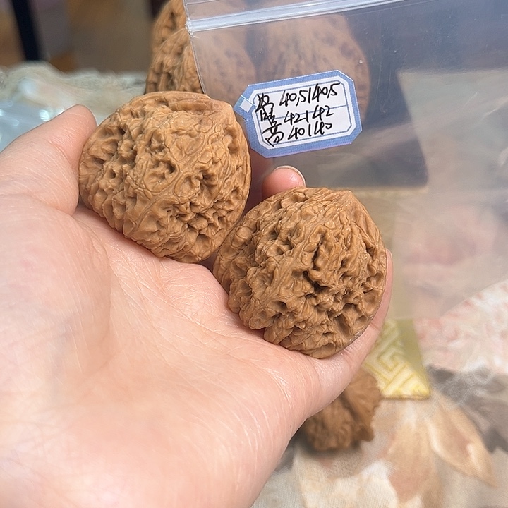 文玩核桃把件赵喜满南将石