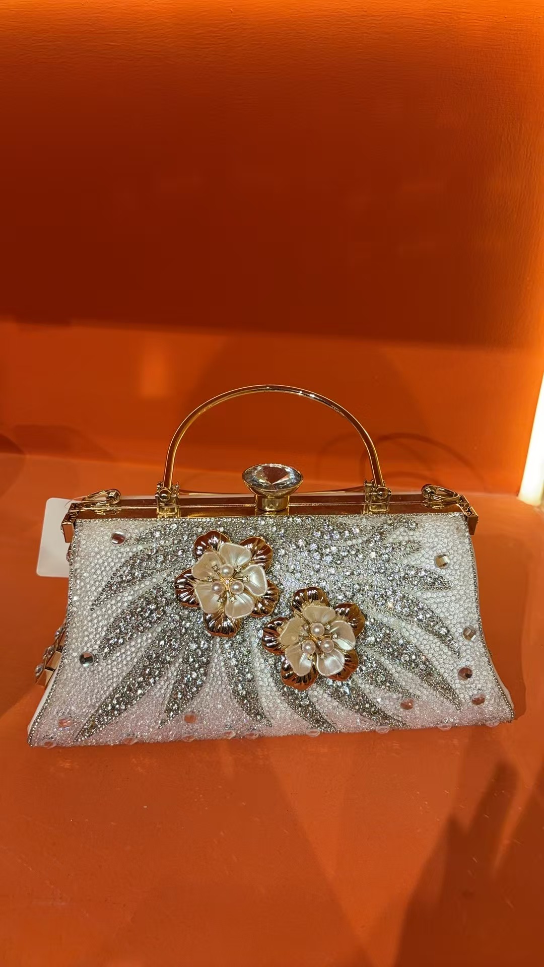 （霏霏礼物）蛇纹夹子镶钻扣式金色女士链条包名媛手提包