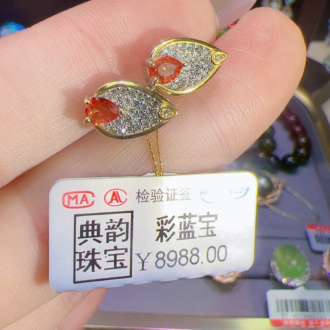 蓝宝石耳钉银S925镶嵌