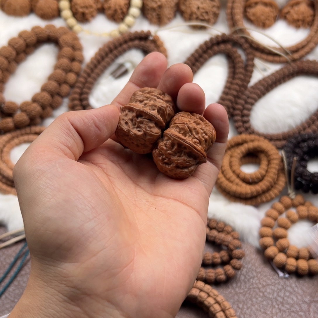 蛇***吻金刚菩提吊坠蛇门头沟核桃