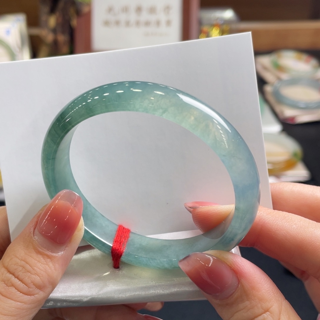 翡翠手镯未镶嵌55贵天然A货