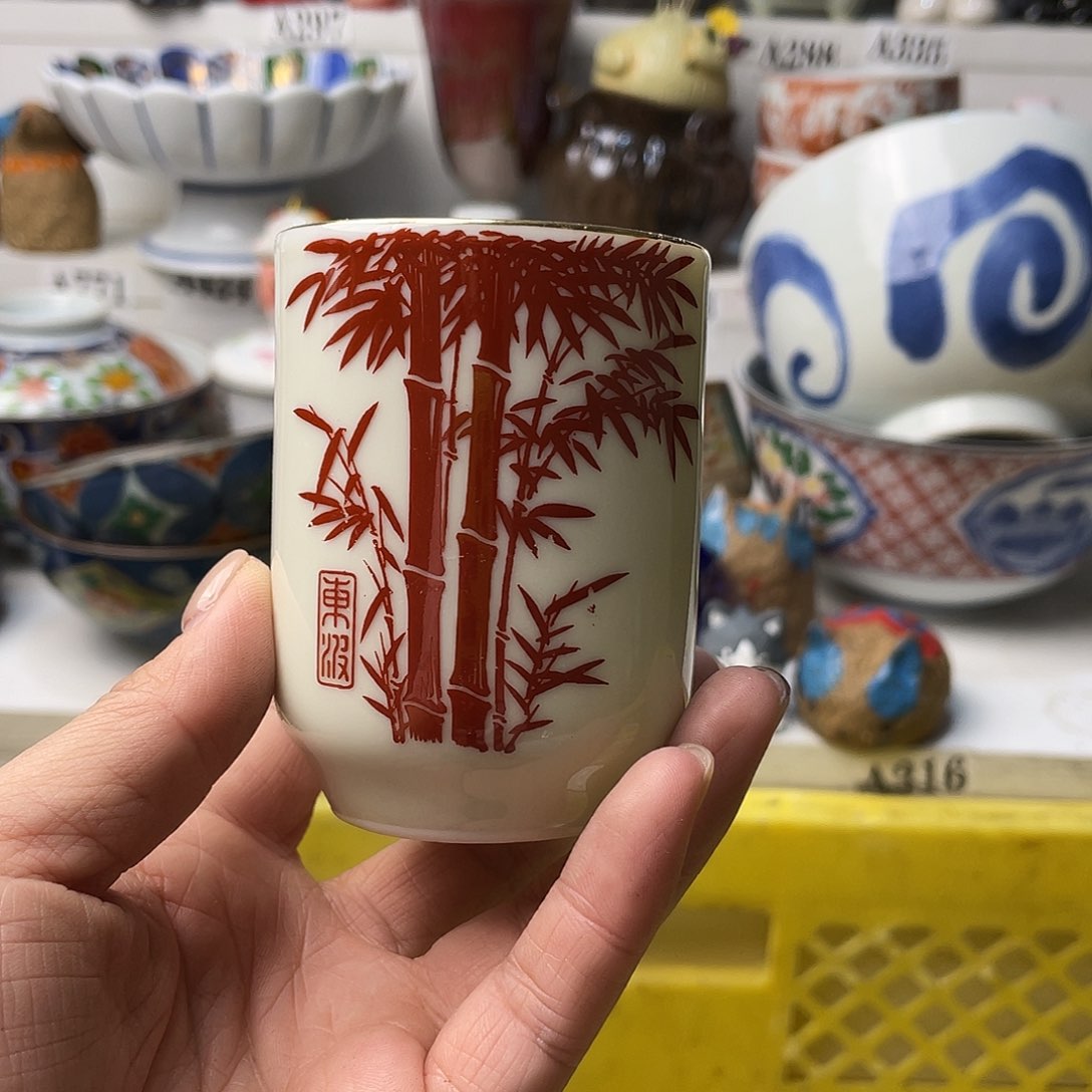 瓷片糖*儿哈哈哈了啊笑而不止